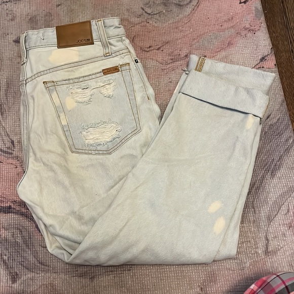 Joe’s Jeans Collector’s Edition The Debbie High Rise Straight Ankle - Picture 5 of 9